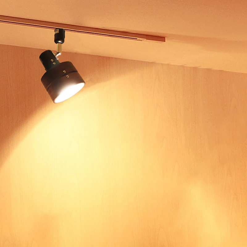 Factory wholesale wood ceiling track led spot light