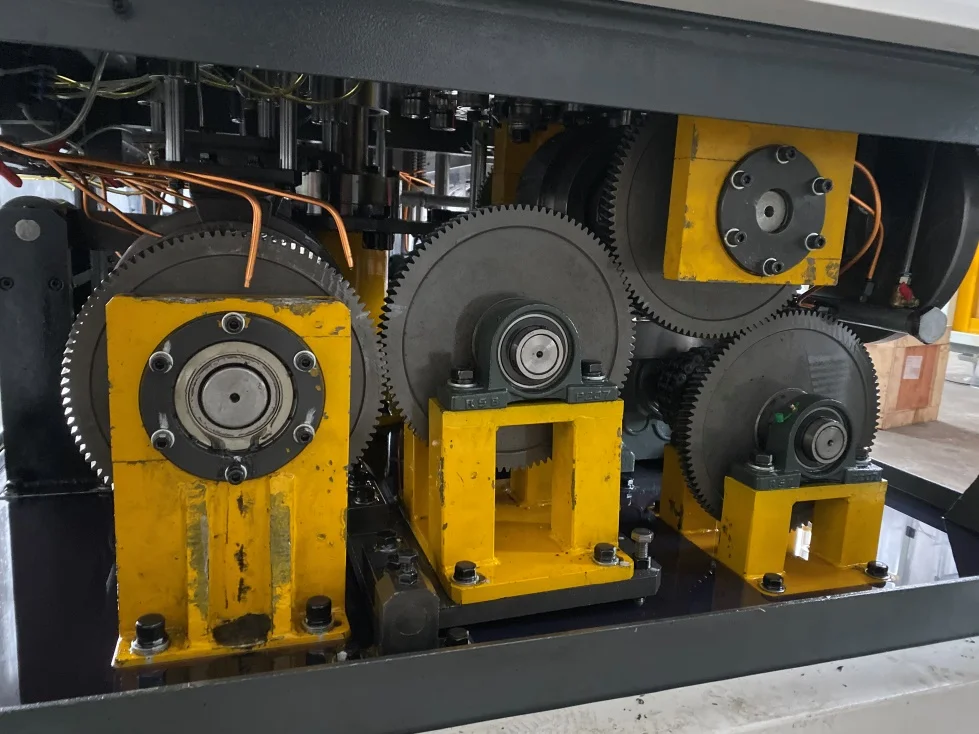 领先的技术, 领先技术月 全齿轮驱动,更稳定!