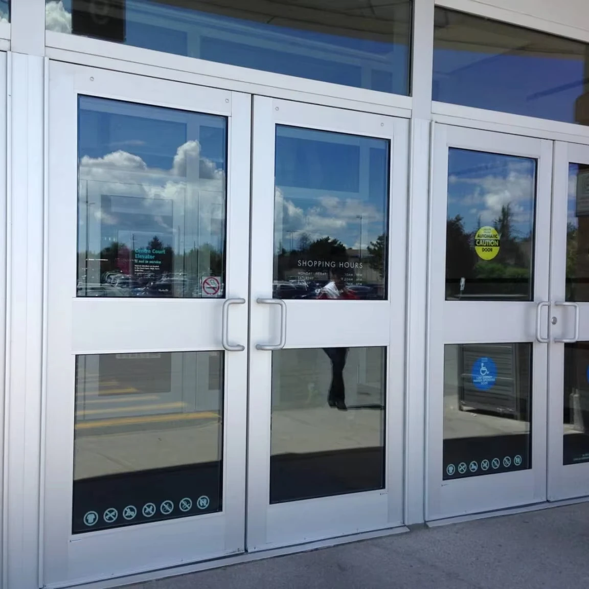 China Customized ADA Thumbturn Aluminum Shopfront Door Suppliers ...