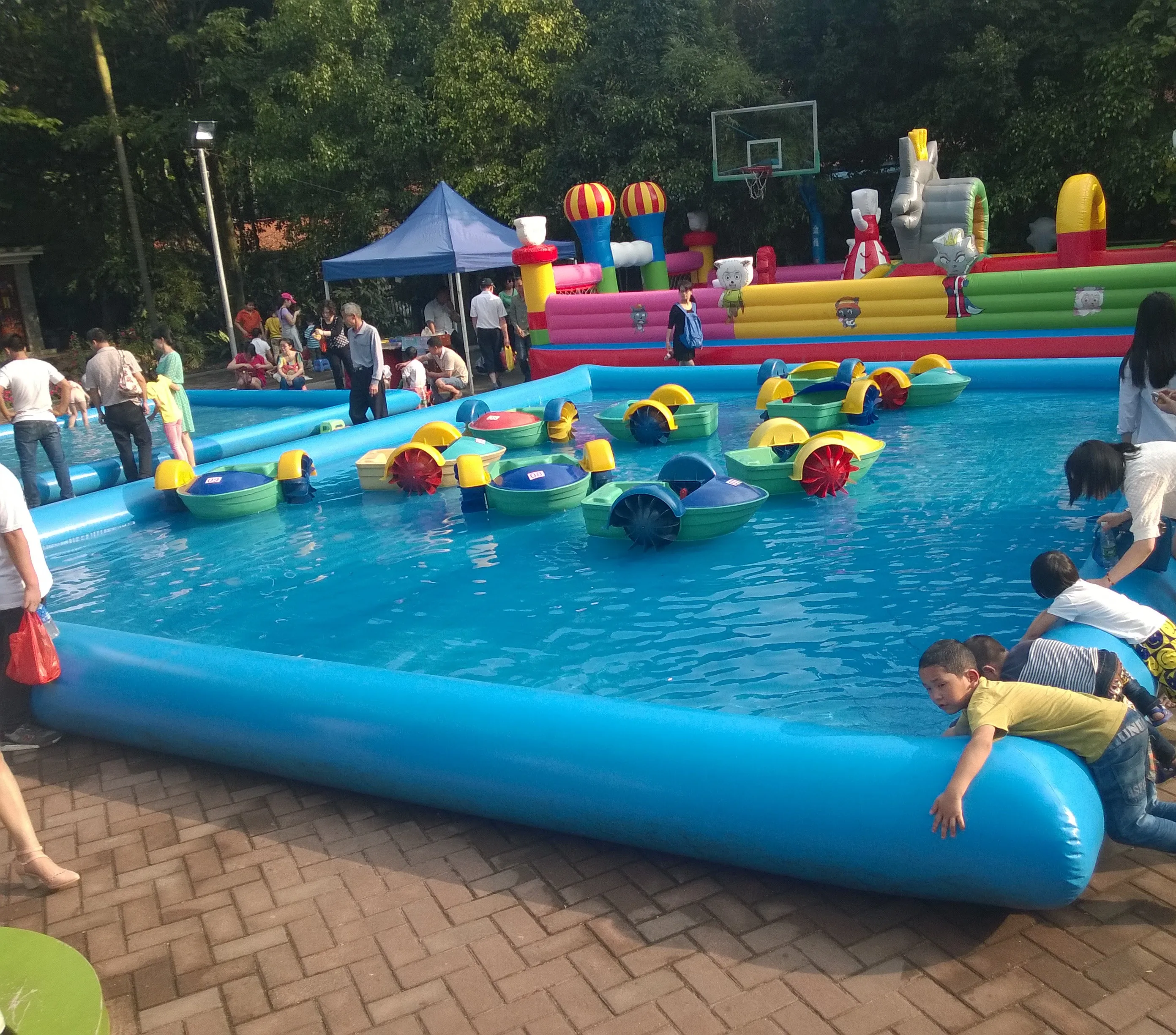 inflatable swimming pools for sale