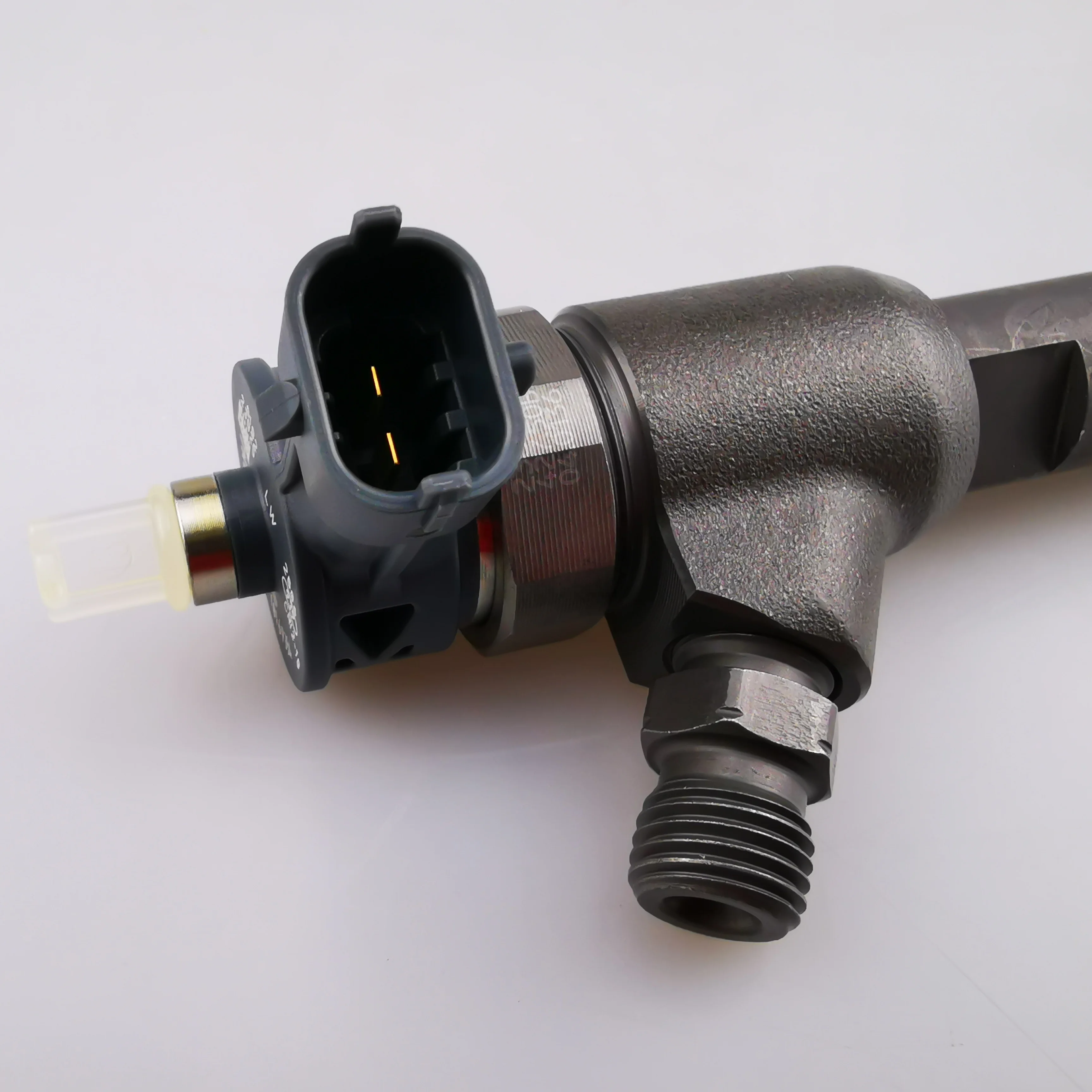 Saic Maxus G10 1.9t Original Fuel Injector Assembly 0445110768 10169354