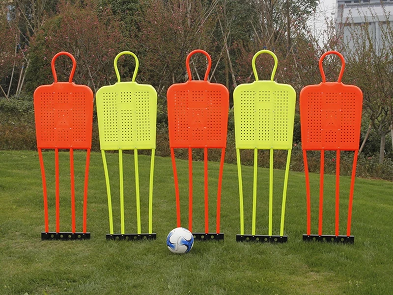 1 75cm Free Kick Defender Wall Soccer Training Equipment Football Metal Mannequin Buy Football Mannequin Sale Metal Mannequin Stand Football Goalkeeper Training Dummy Product On Alibaba Com