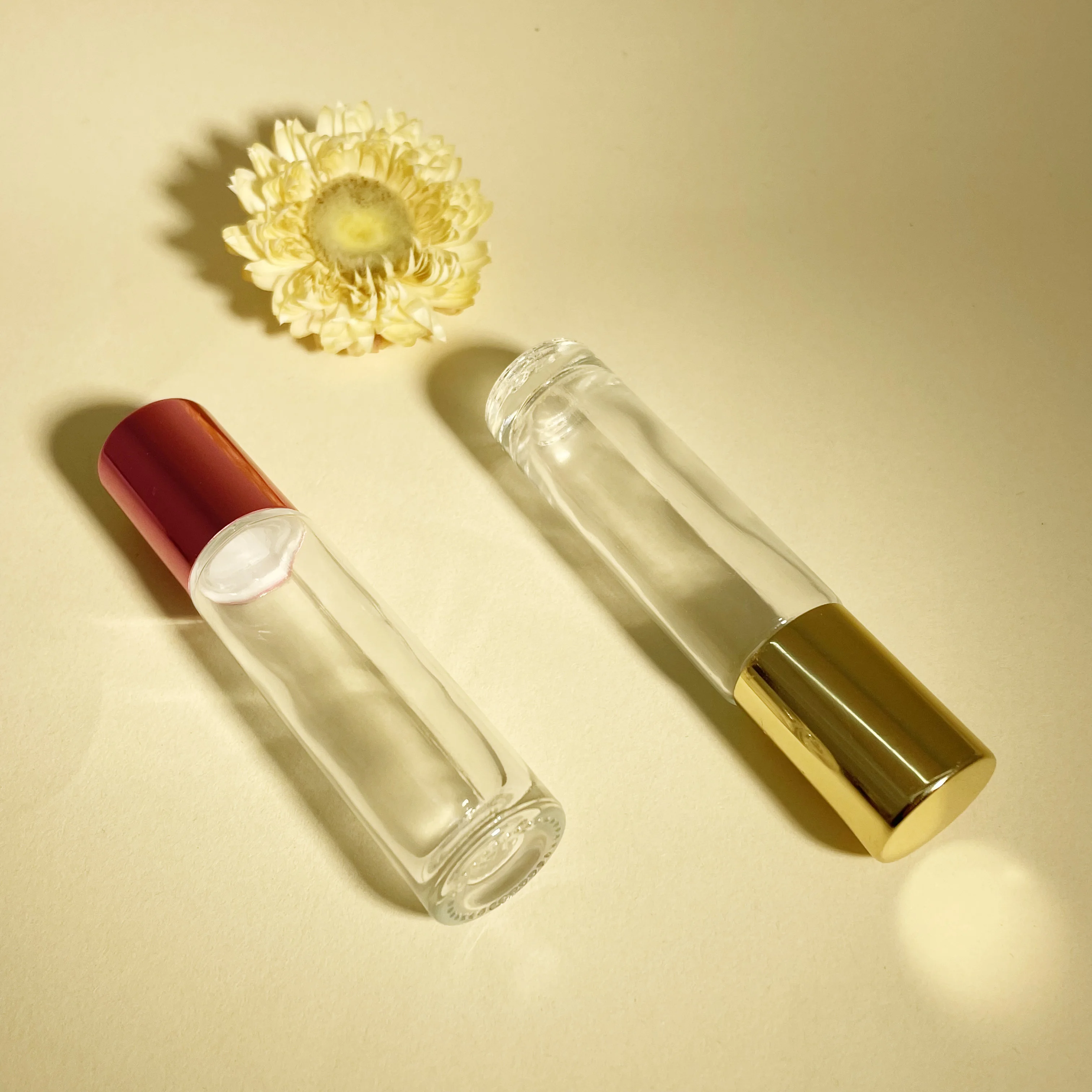 produit Flacon à bille en verre transparent de 10 ml avec bouchon à vis rose jaune brillant pour huile essentielle, flacon à bille avec bouchon à vis-29