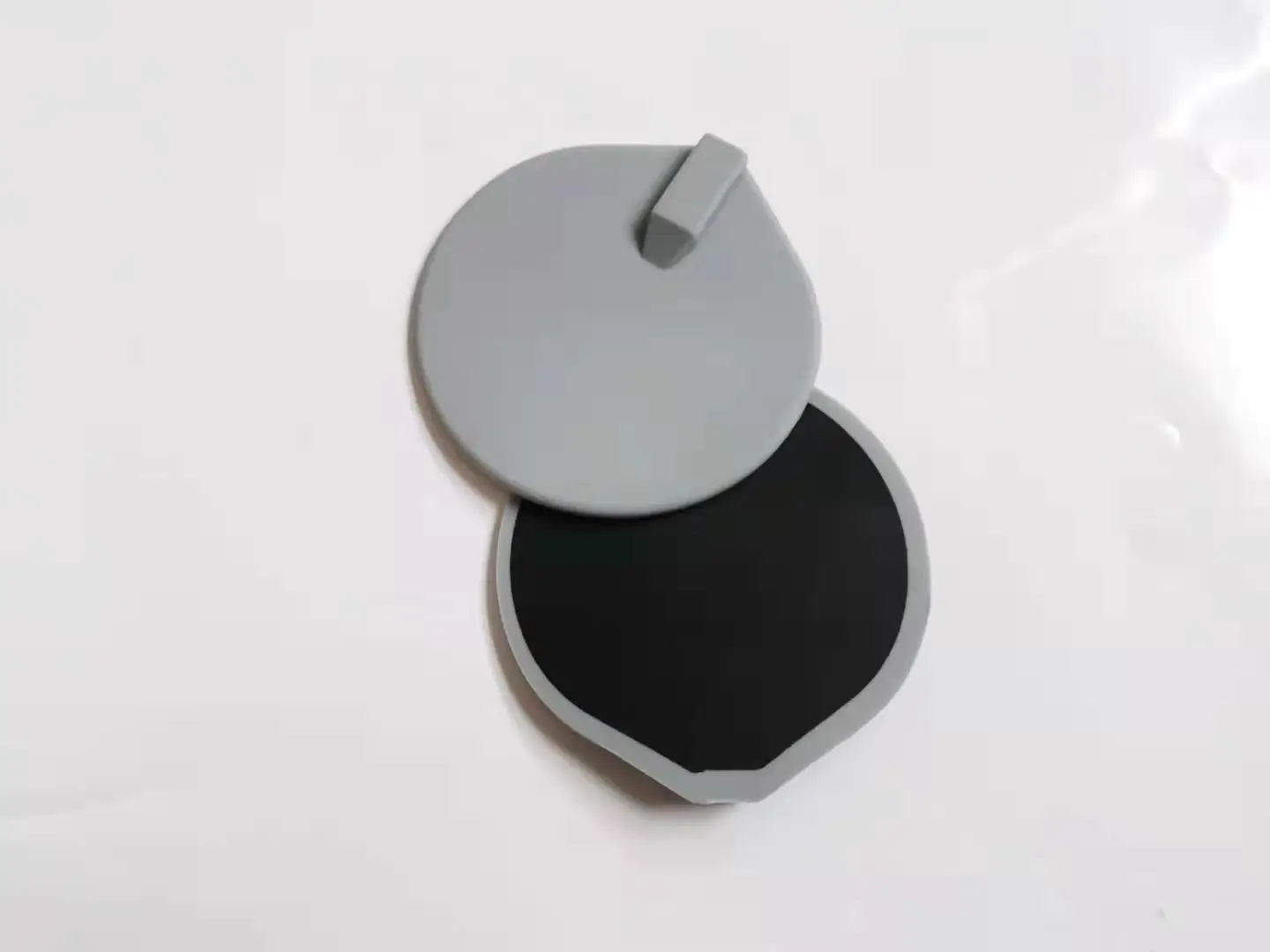 NEW Gray color silicon rubber electrode pads for tens unit 65mm 95mm