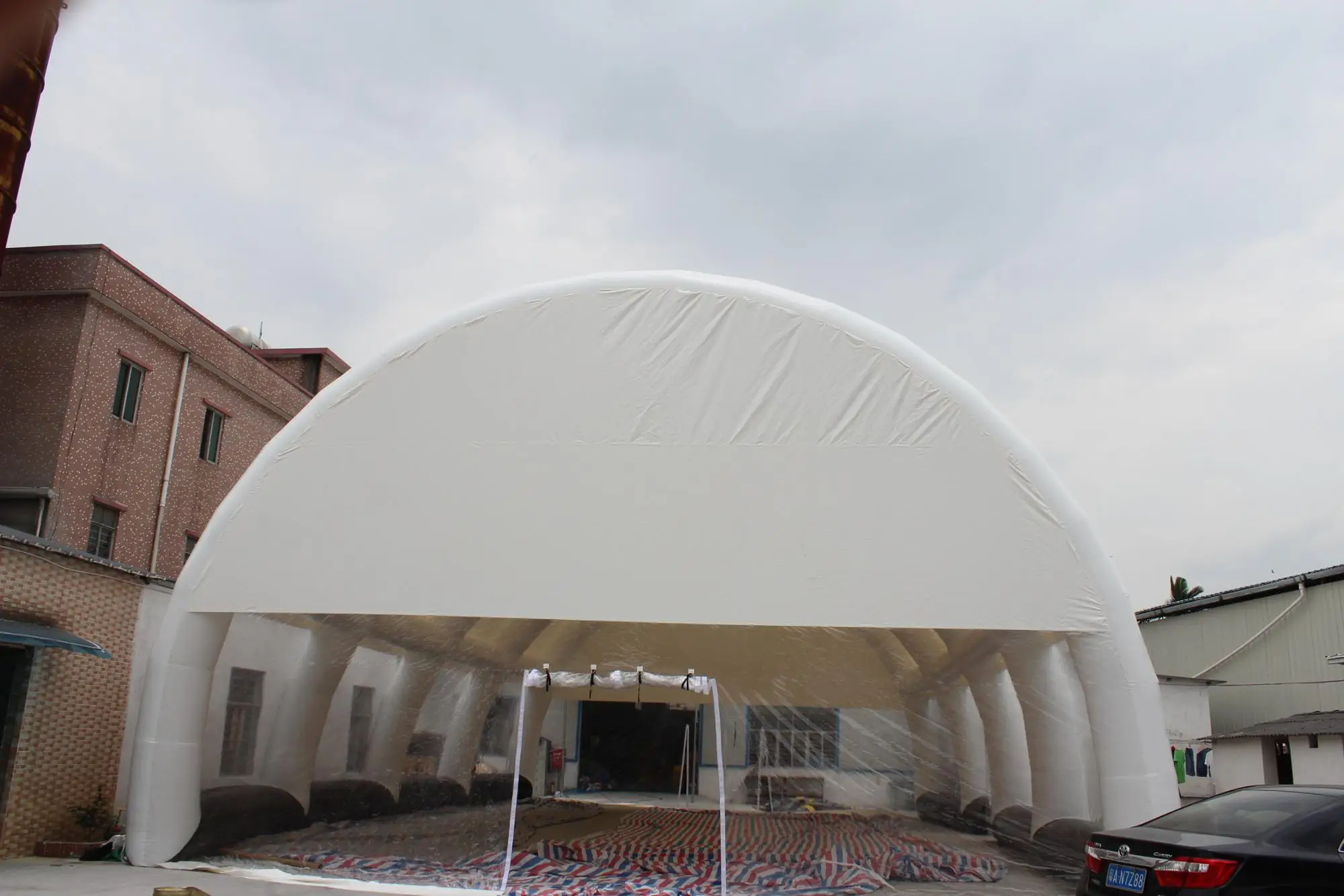 Giant Tent Inflatable Paintball Football Basketball Tennis Field