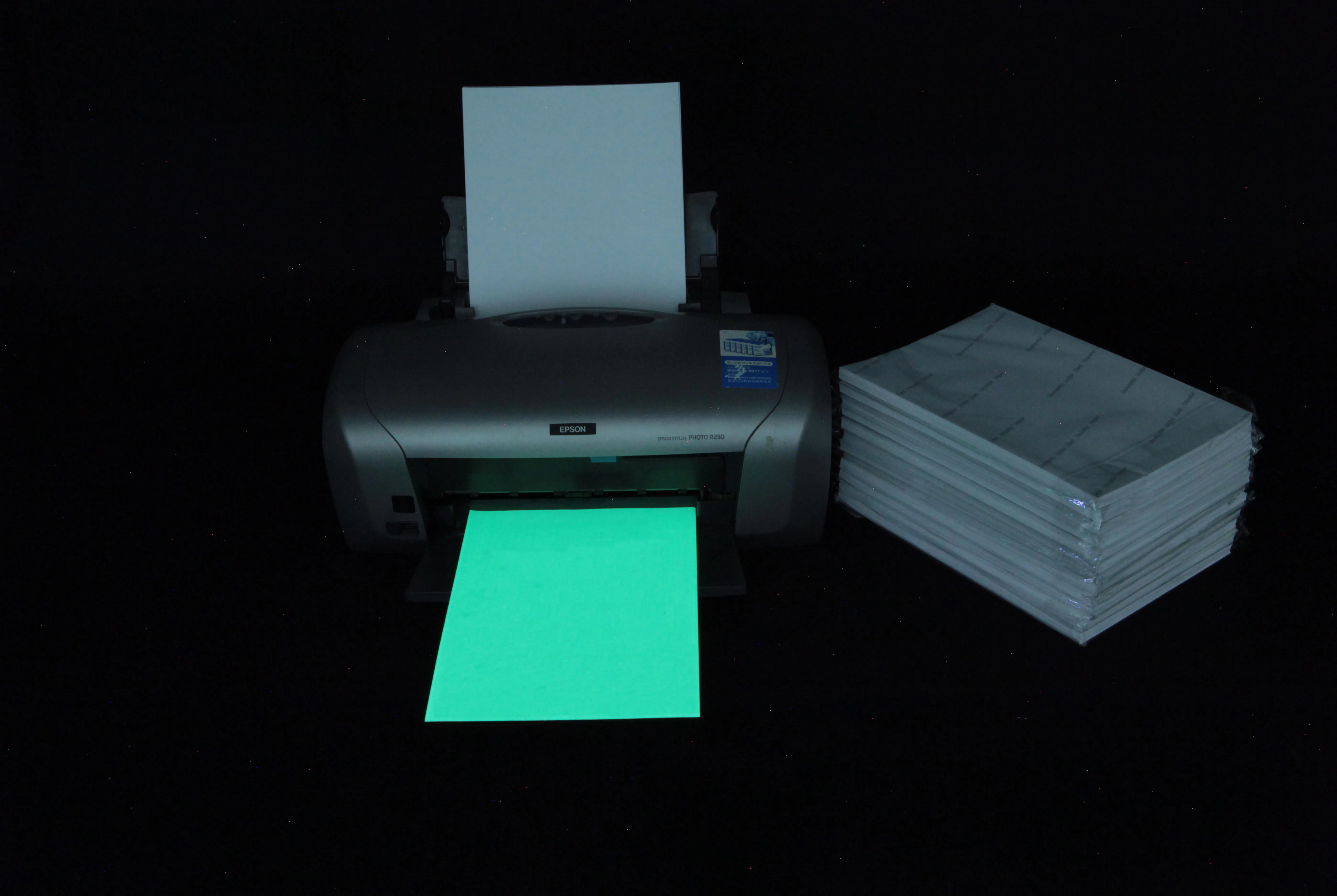 Unewprint A3 Size Fluorescent Luminous Glow In The Darkness Wholesale