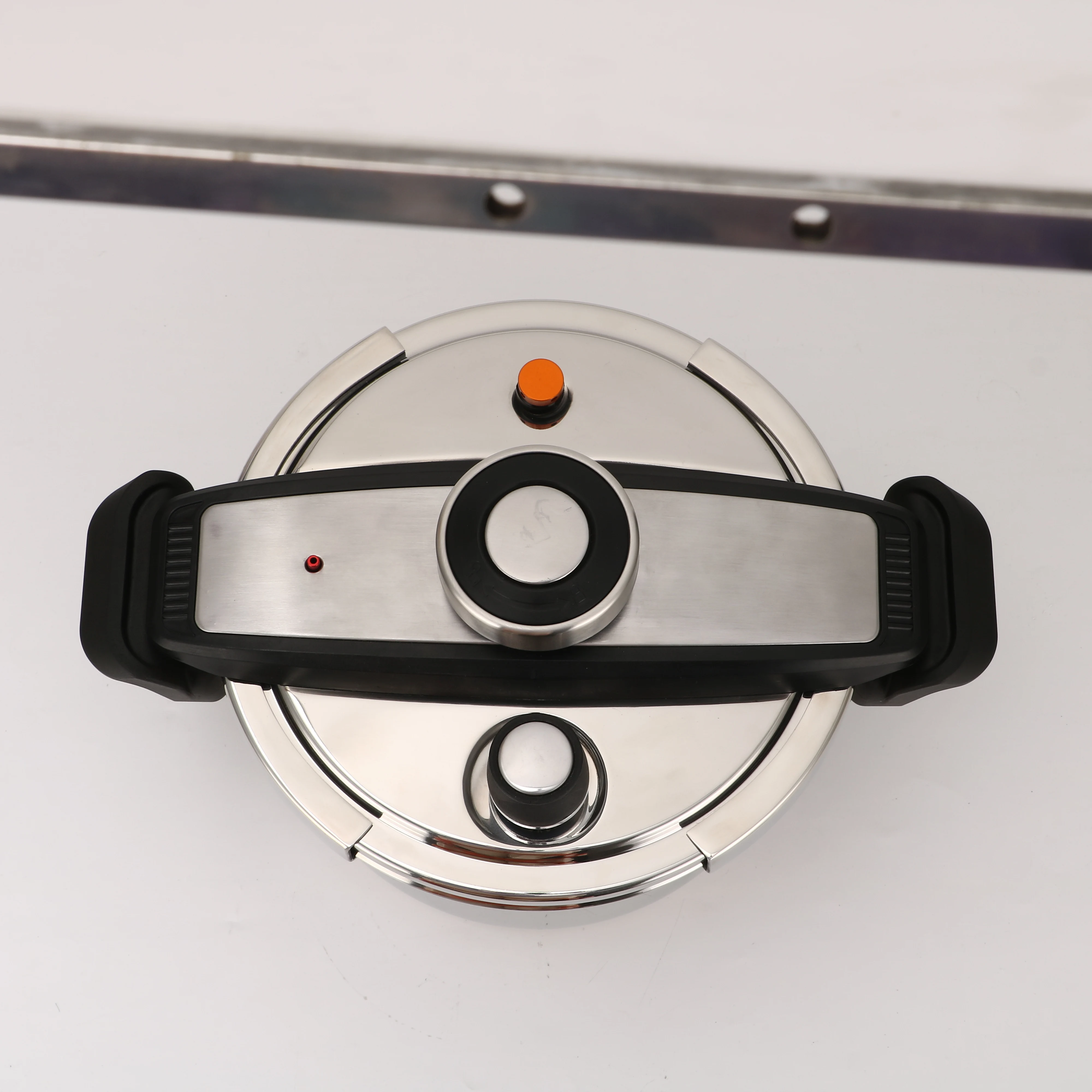 New Model Gas And Induction Cooker Hotel Pressure Cooker With Multiple