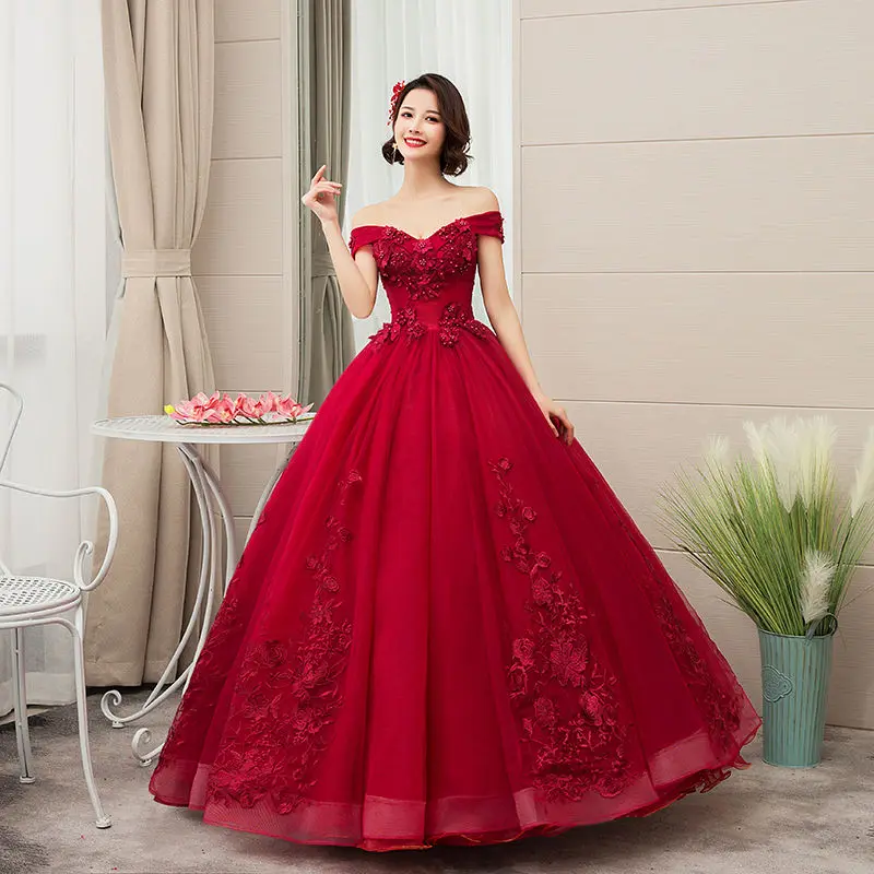 2019 New Off The Shoulder Luxury Lace Party Vintage Quinceanera Dresses 4 Colors Quinceanera Gown