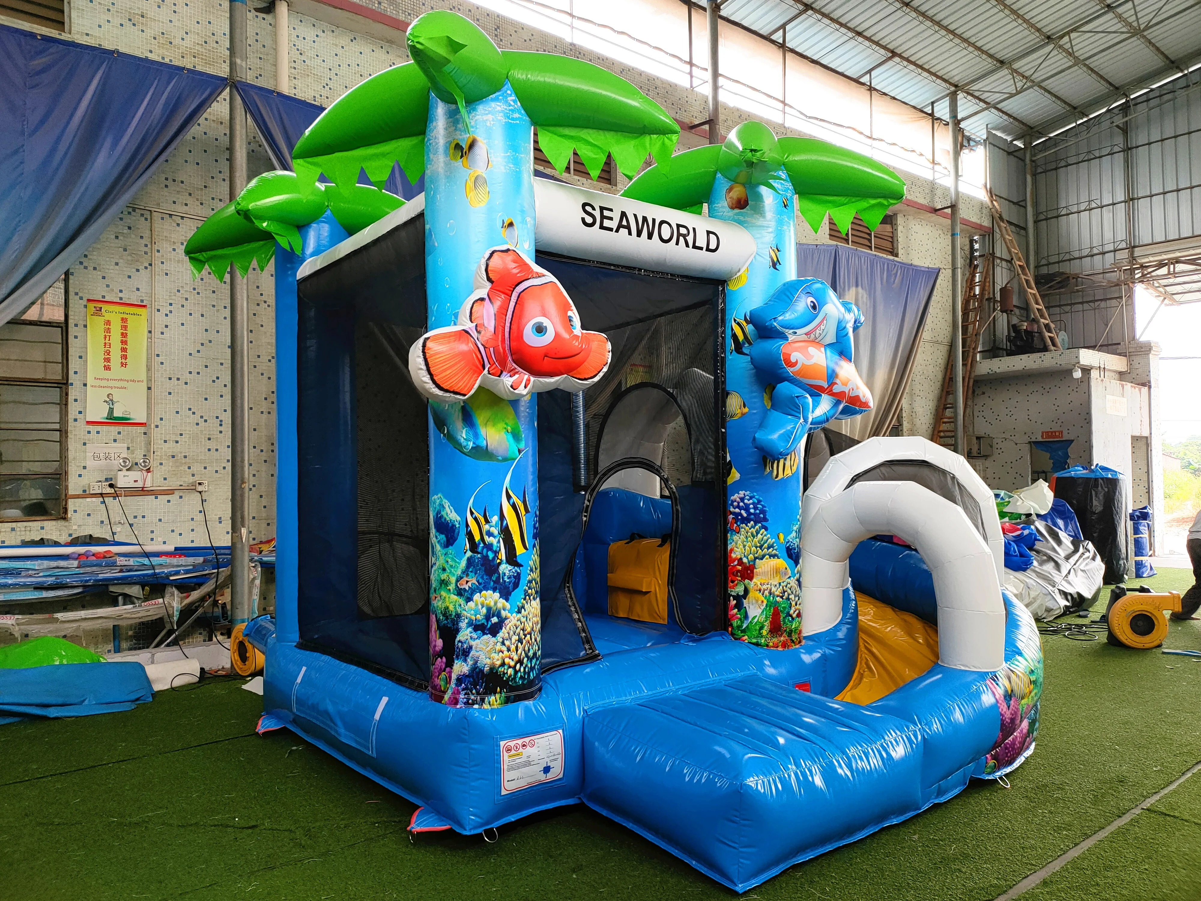 海洋世界海洋世界鱼充气城堡保镖跳跃弹力城堡孩子成人家庭游戏