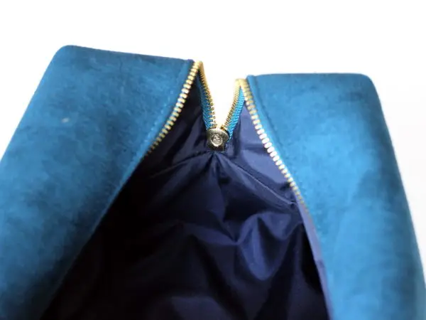 women toiletry bag (4).jpg