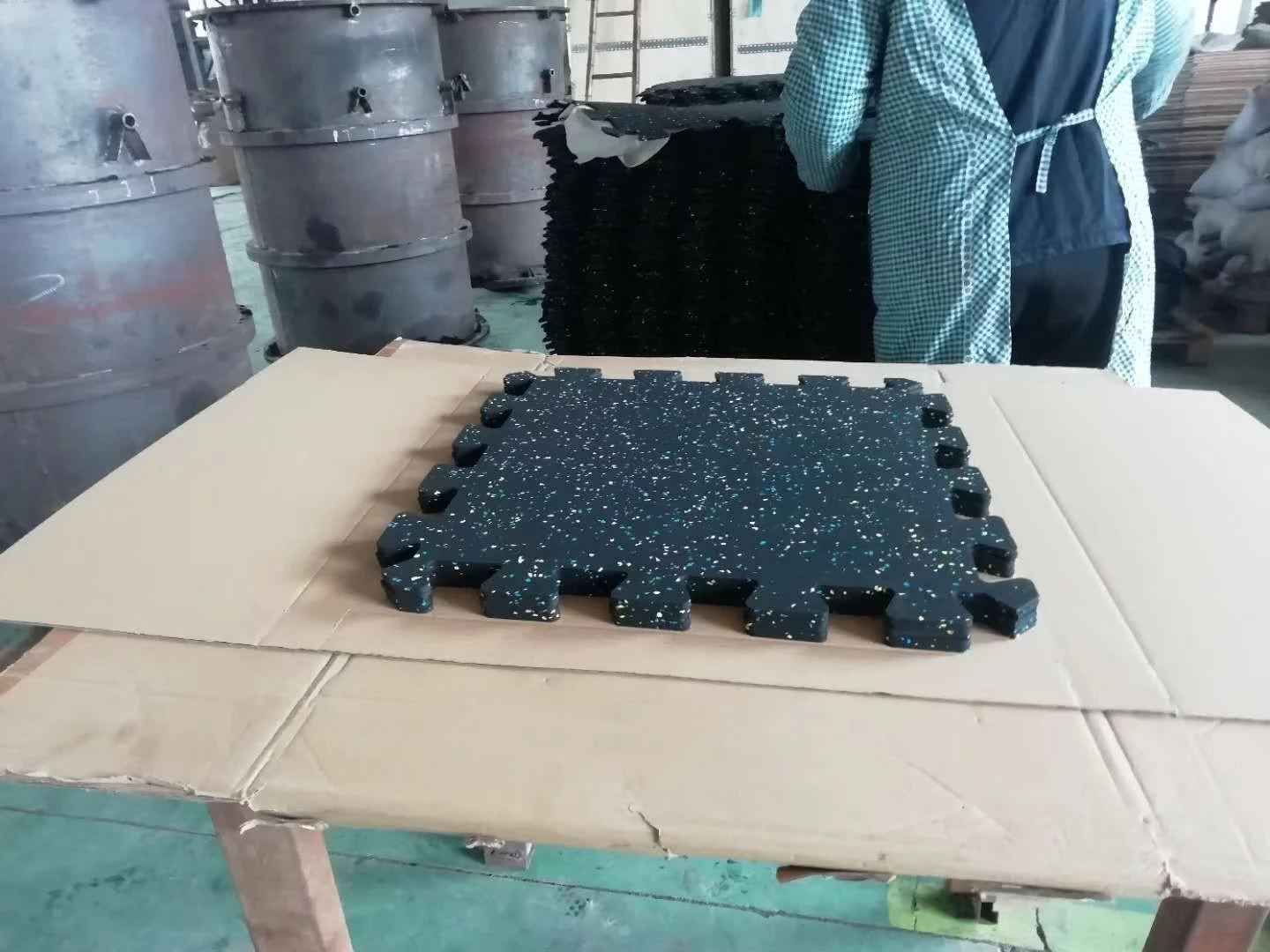 rubber floor (24).jpg