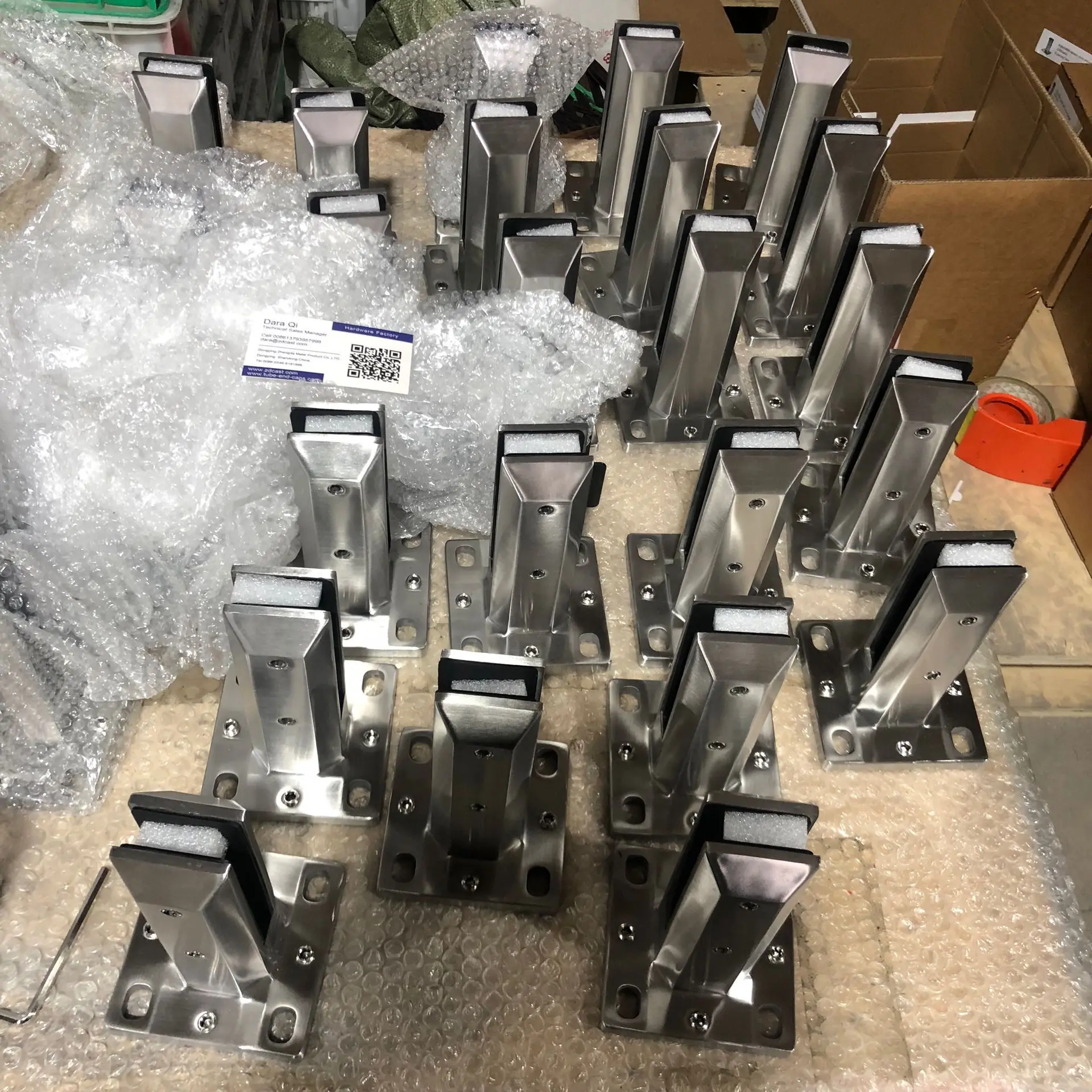 New Design Hot Sale Duplex 2205 Stainless Steel Adjustable Glass