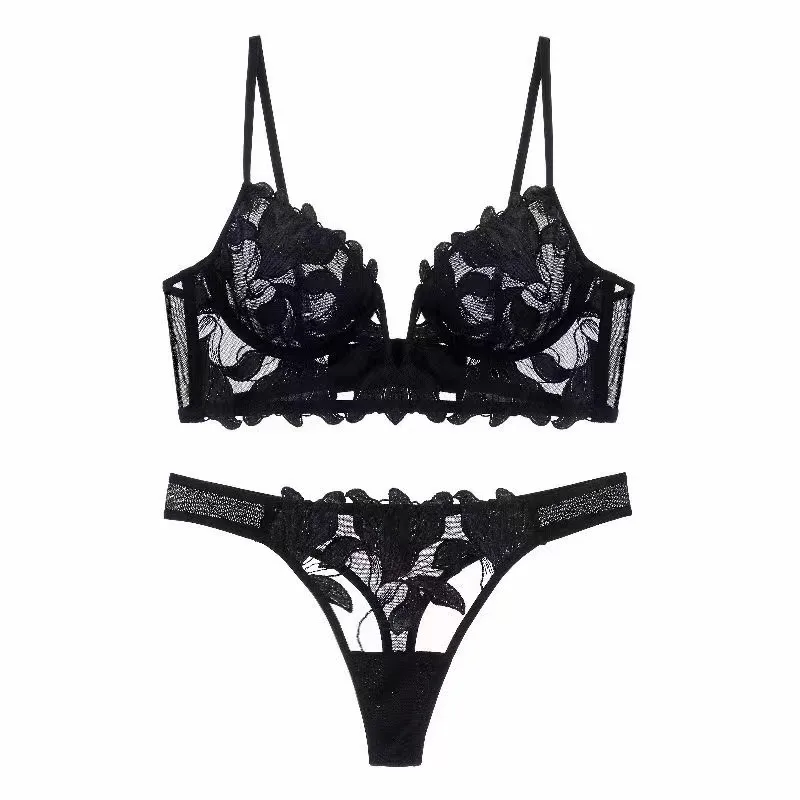 Ultra-Thin Large Chest Women's Bra Set Adjustable Deep V Sexy Embroidered Lace Underwear Includes Bikini Panties-European