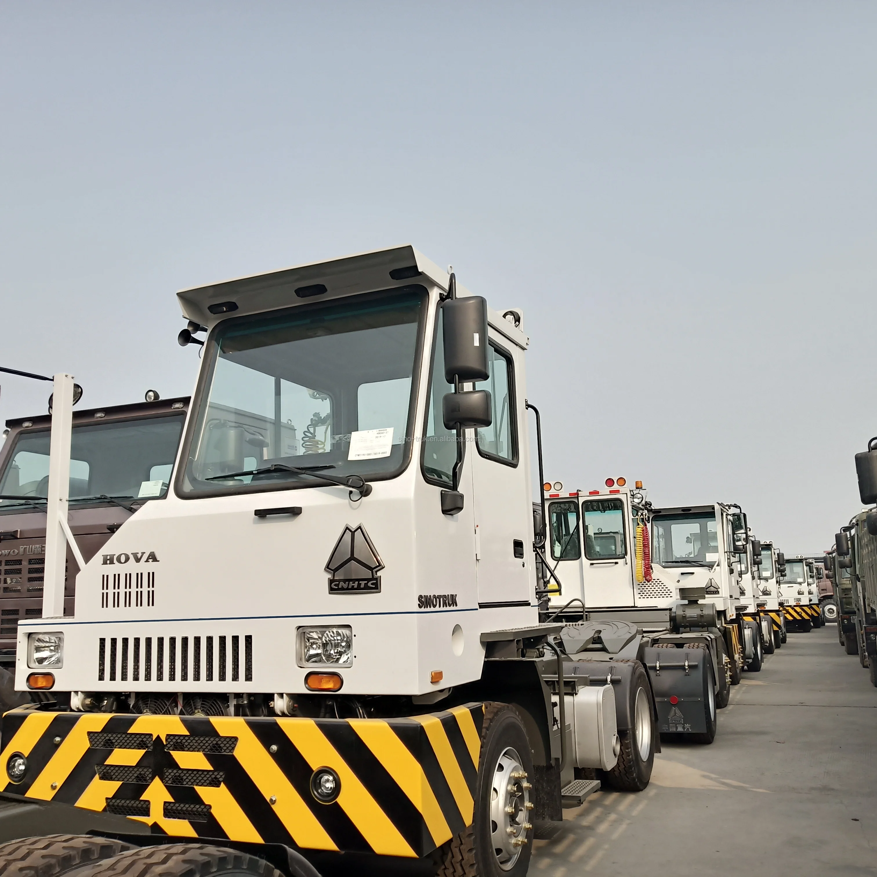 70% Market Share In Chinese Ports!!! Hova 4x2 Terminal Tractor Truck ...