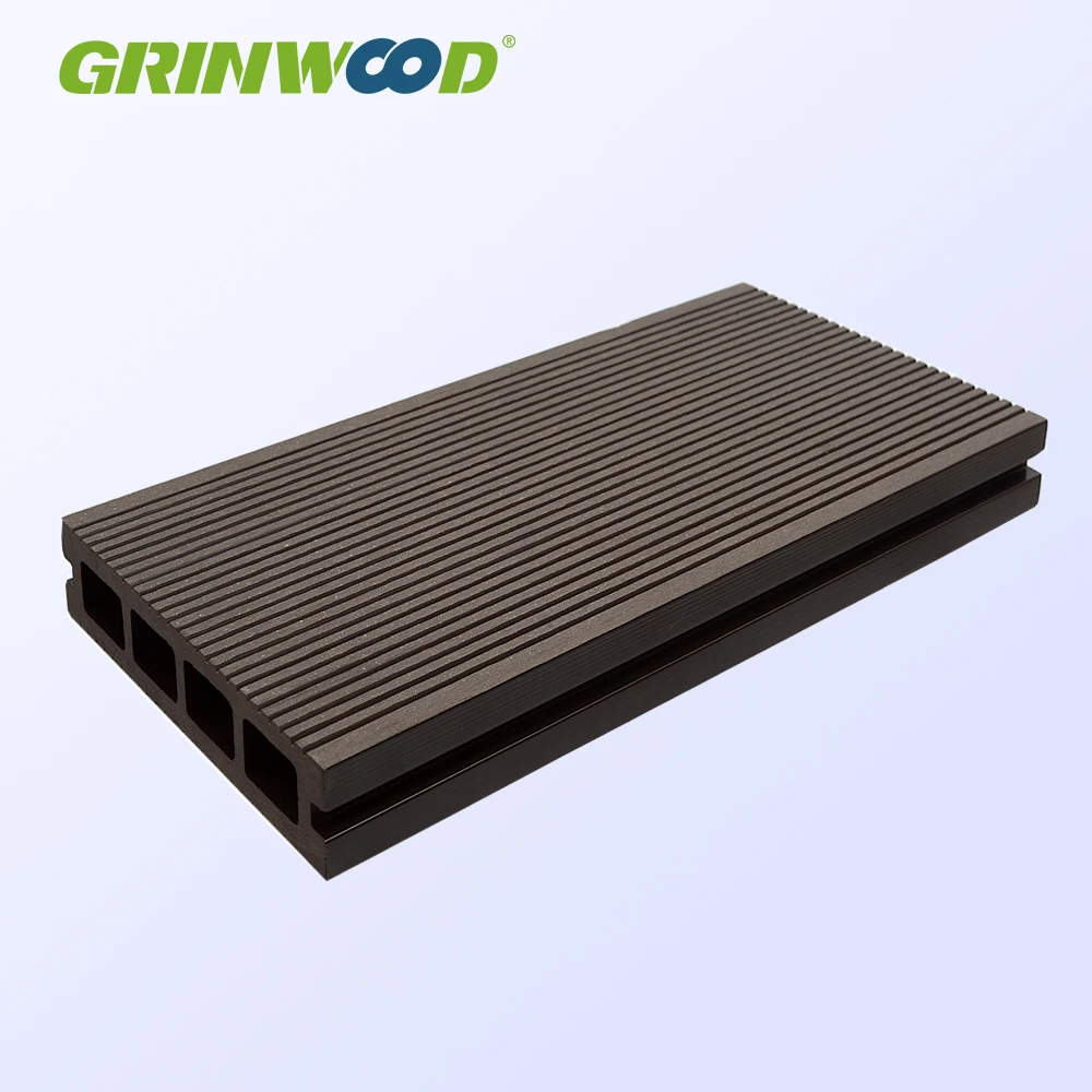 De Plástico De Madera Wpc Cubierta/wpc Cubierta Con Suave Tratamiento