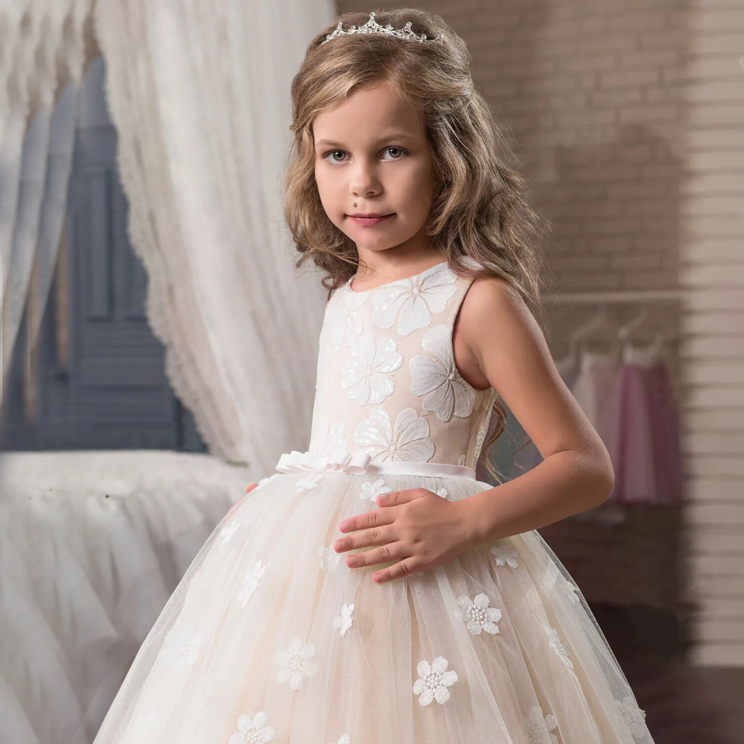 Wholesale Kids Wedding Event Ball Gown Fancy Princess Frocks Beautiful Girl  Birthday Party Dress - Buy 2021 Kids Evening Formal Occasion Dress  Beautiful Elegant Gowns Sleeveless Summer Party High Quality Girls Casual