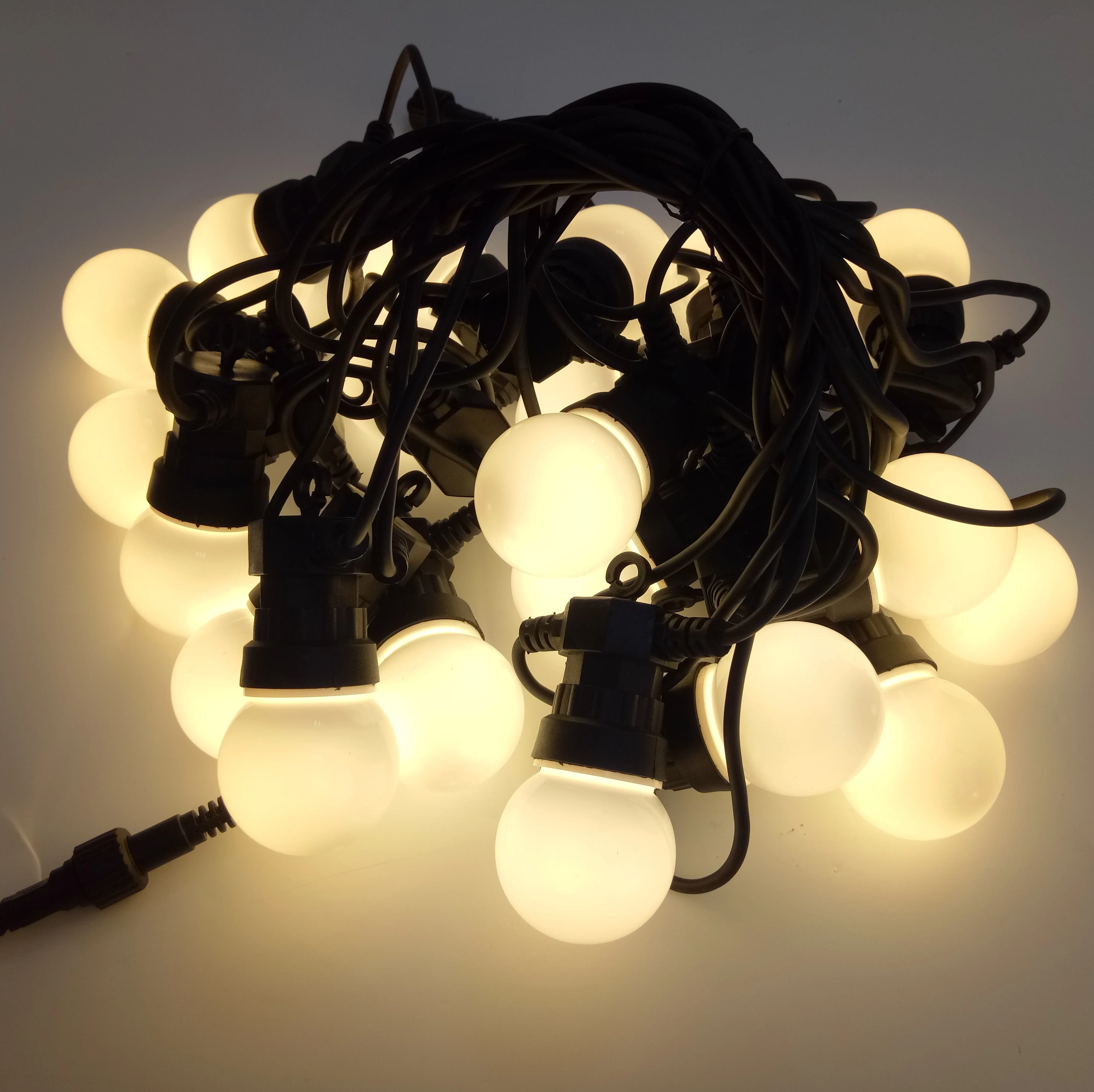 Black Rubber Wire 100m Garland Patio 3000k Warm Globe Bulbs Strand Fairy Led Garden Light Christmas Decoration G50 String Lights