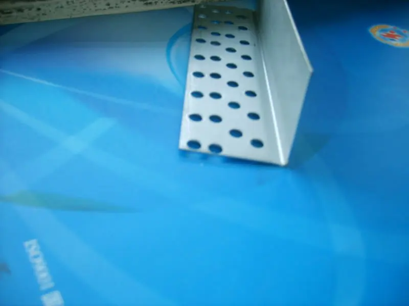 Factory New Product Galvanized Stainless Steel Thin Coat Angle Bead