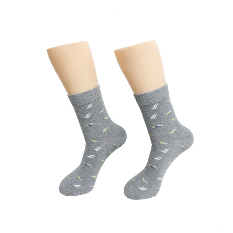 High quality funny novelty oem custom designs crew men socks