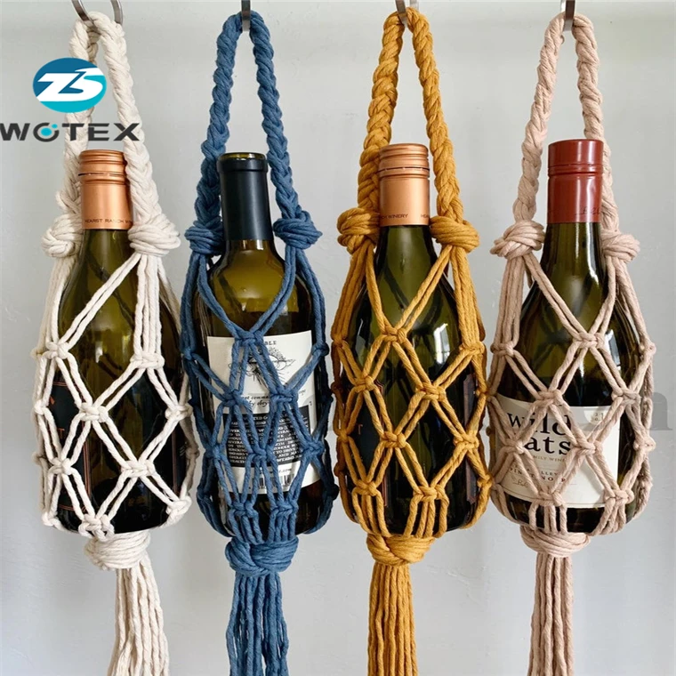 Макраме бутылка. Оплести бутылку макраме. Макраме бутылка. Макраме бутылка. Бутылочка макраме.