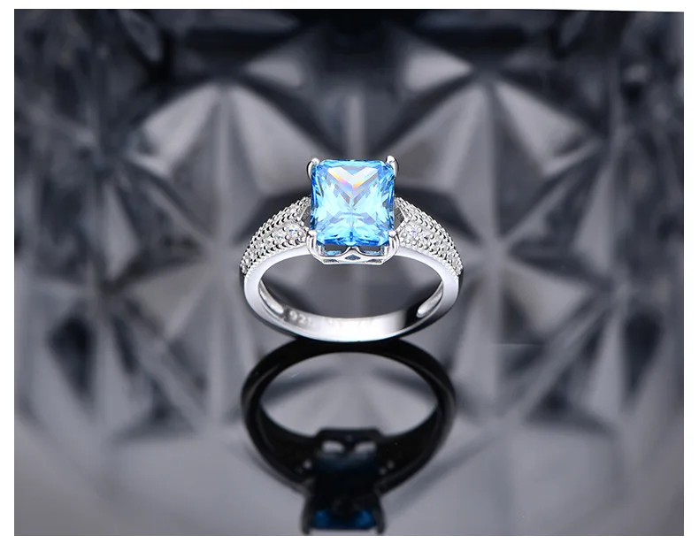 5.6 Karat Lab Diamond Ring Classic 8*10 Ice Flower Cut 925 Silver Ring with Classic Style