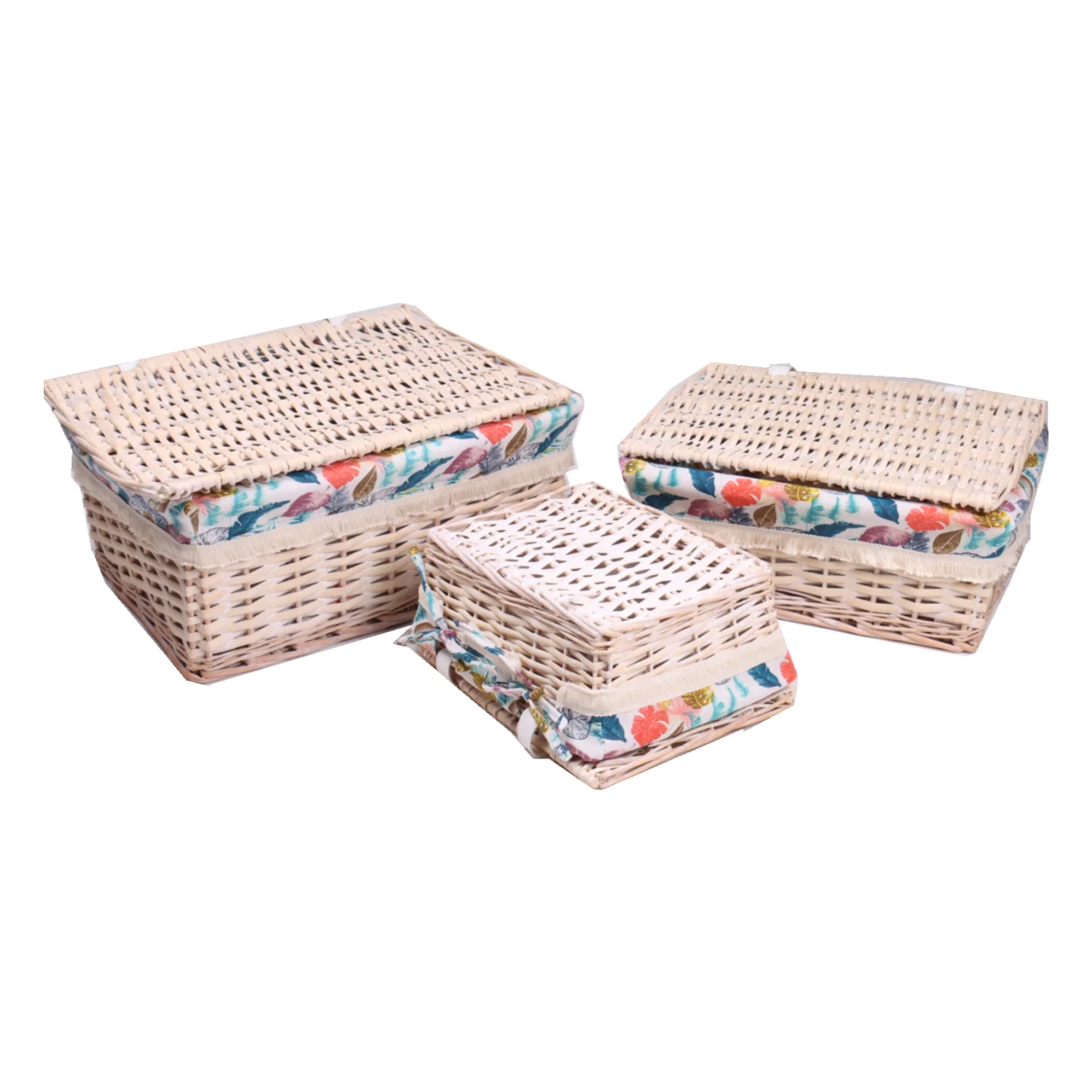 Pretty Small Rectangle Wicker Storage Box With Lids For Home Storage