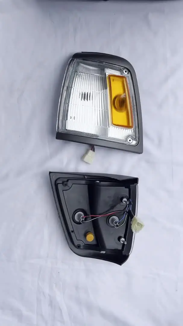 INDICATORI DI DIREZIONE SFUMATI LED SEQ Per MAZDA 5 6 Mx 5 Rx