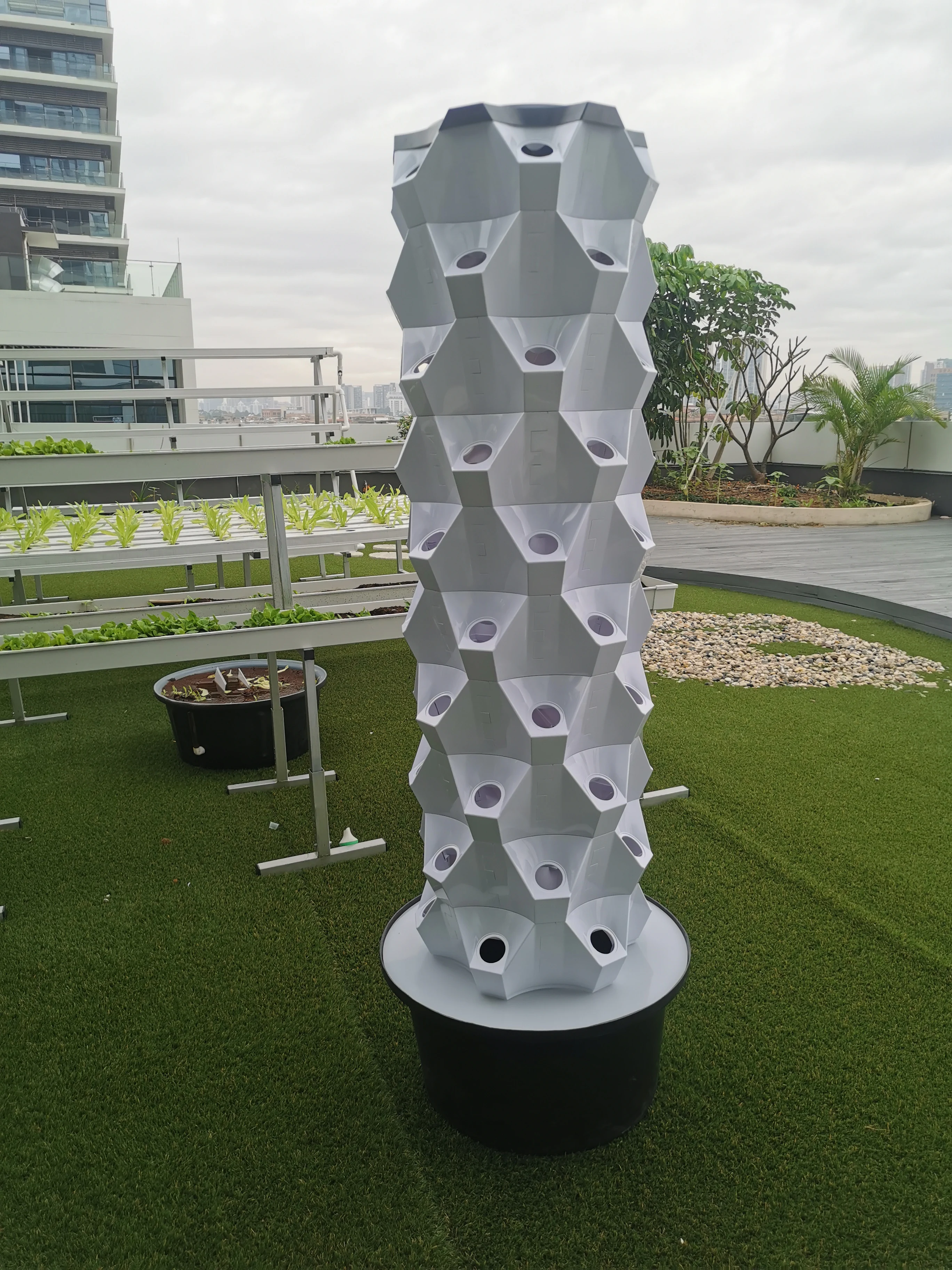 hydroponic planter tower