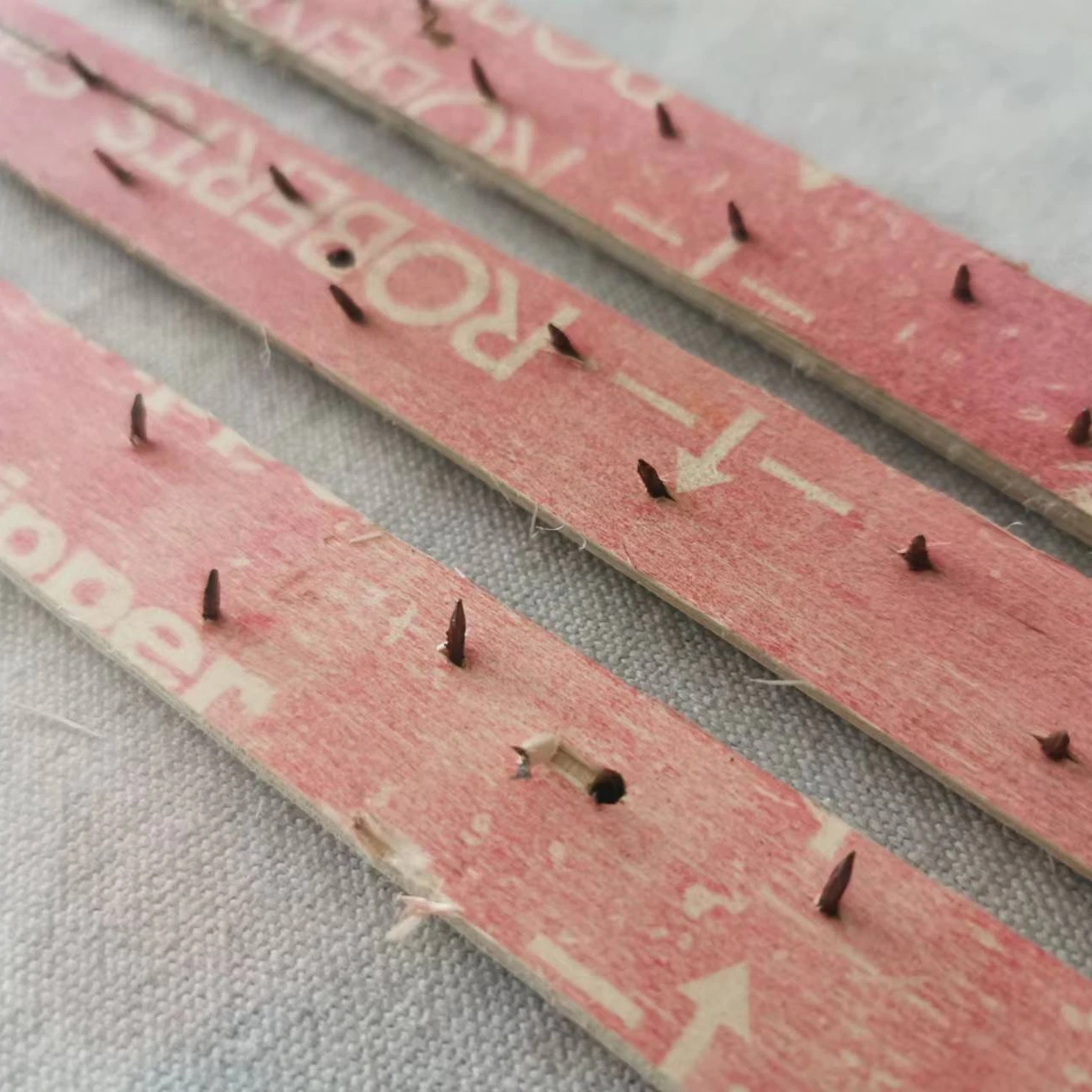 Wooden Carpet Tack Strips Tufting Frame Rug Grip With Nails Buy