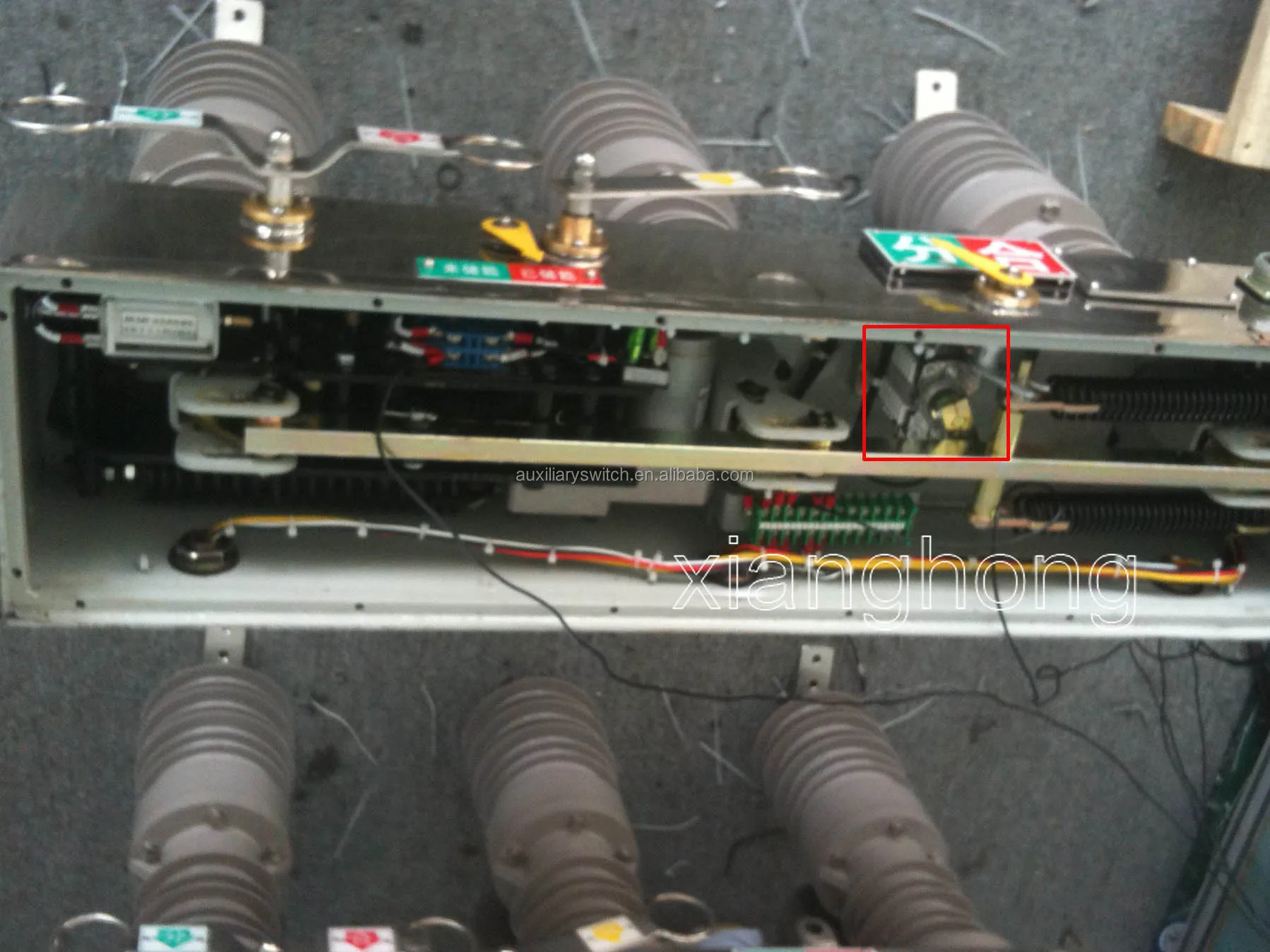 F10 auxiliary switch.jpg