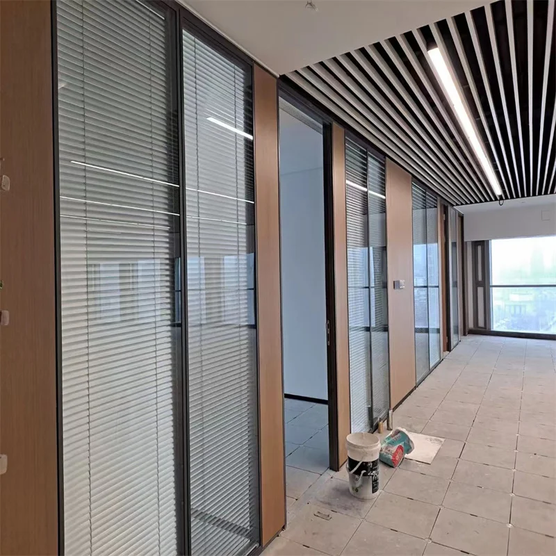 Double Glass Partition with 108mm Aluminum Frame Steel Keel & Built-In Louvers - Luxury Retail Boutique Use details