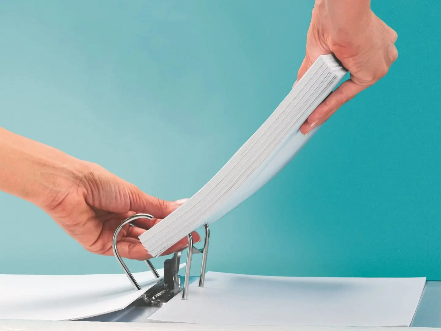 定制办公用品a4精装2环活页夹印刷徽标纸纸板文具文件夹