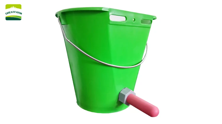 GREAT FARM plastic calf feeder bucket with nipple calf feeder bucket calf feeder manufacturer