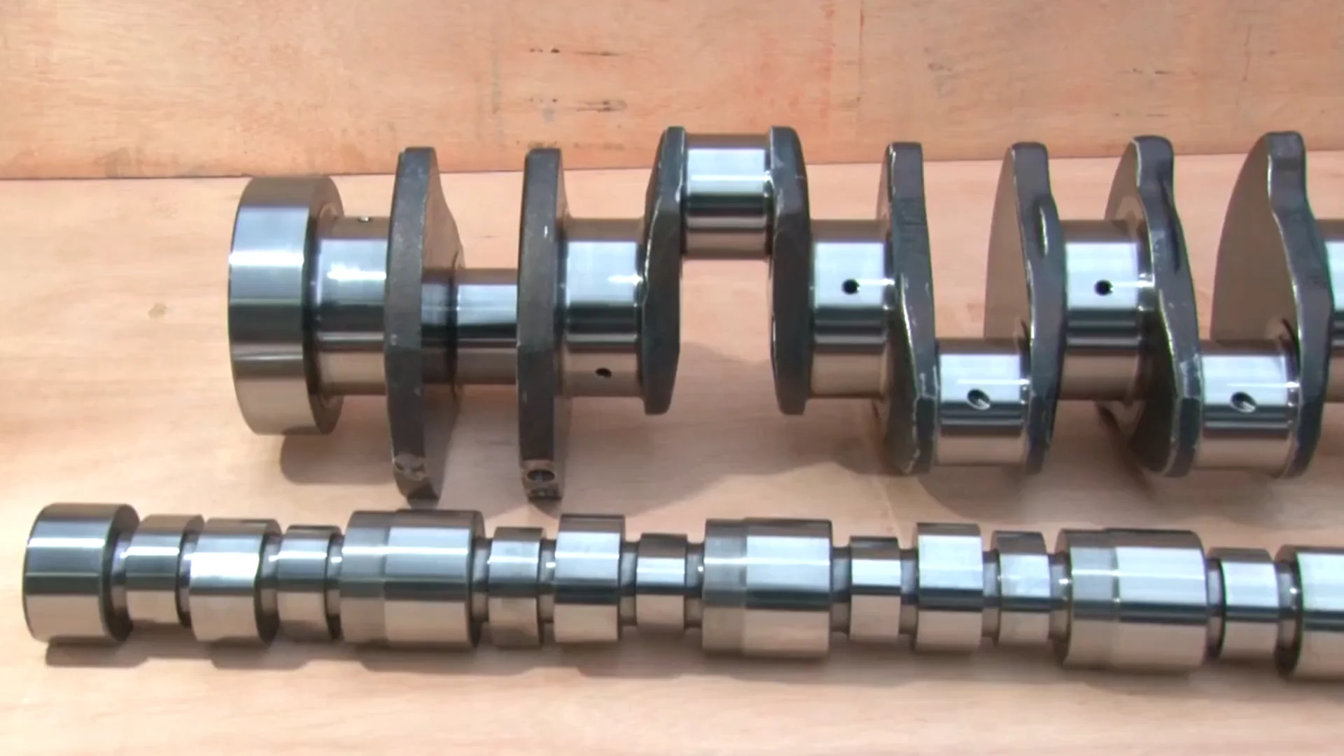 Cummins Kta19 Bagian Diesel Generator Crankshaft 3096362 3201082