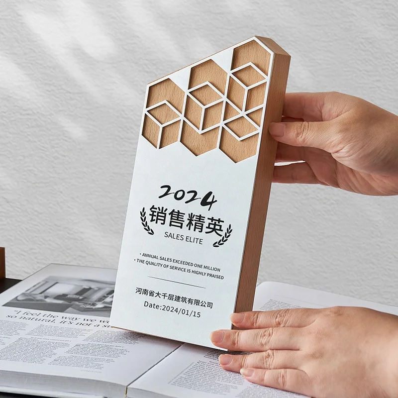 New creative wood trophy with grid aluminum plate medal authorization company anniversary awards factory