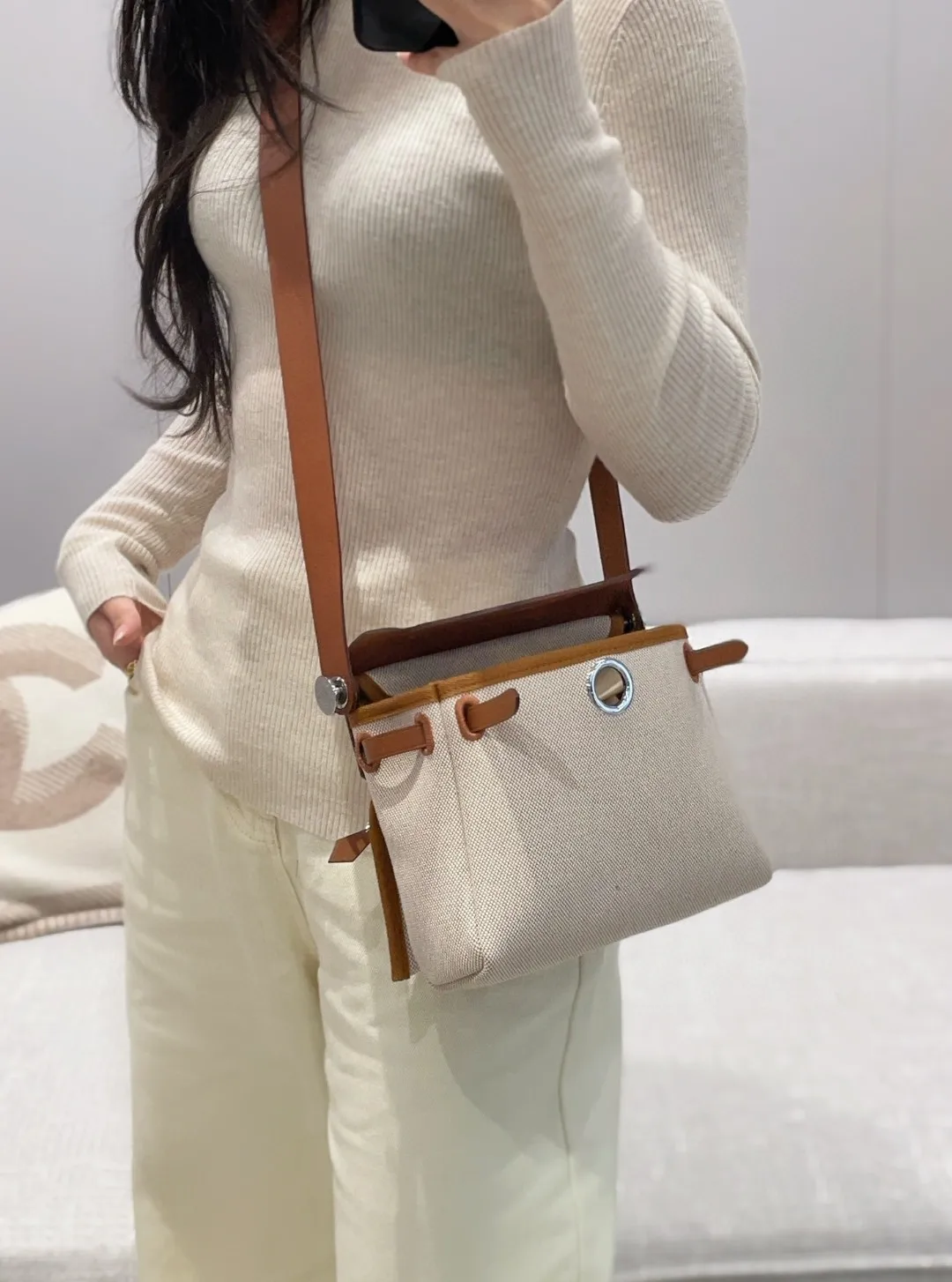 Miniherbag2025 moda kadın Crossbody omuzdan askili çanta yönlü Mini tuval ZIP kapatma tek kayış Polyester astar