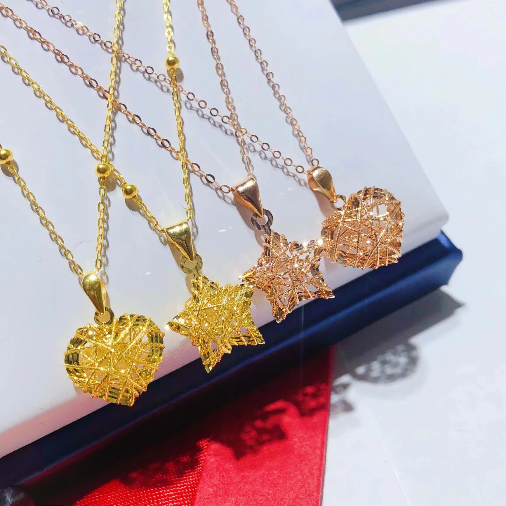 Shenzhen Jewelry Factory 18k Real Solid Gold Heart Pendant Bird Nest