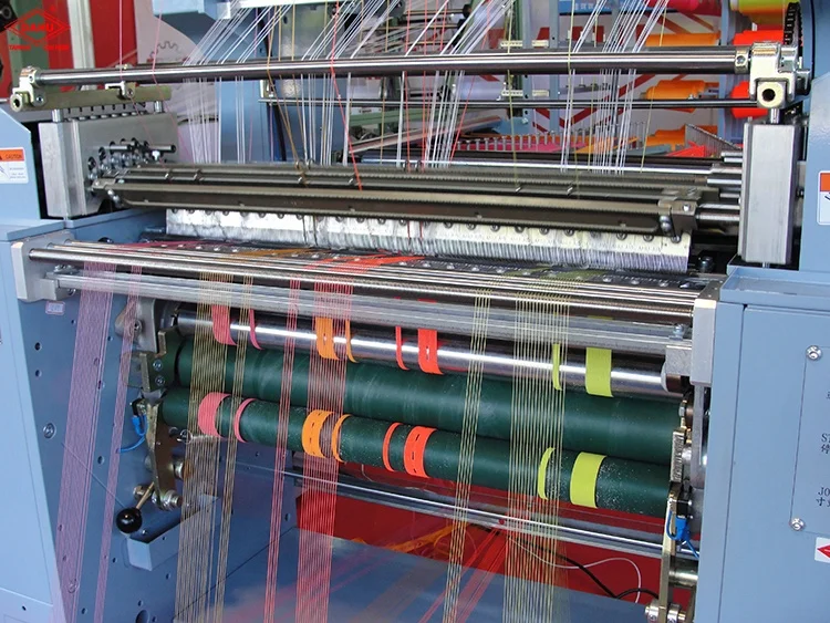 LACE KNITTING CROCHET MACHINE 02.JPG