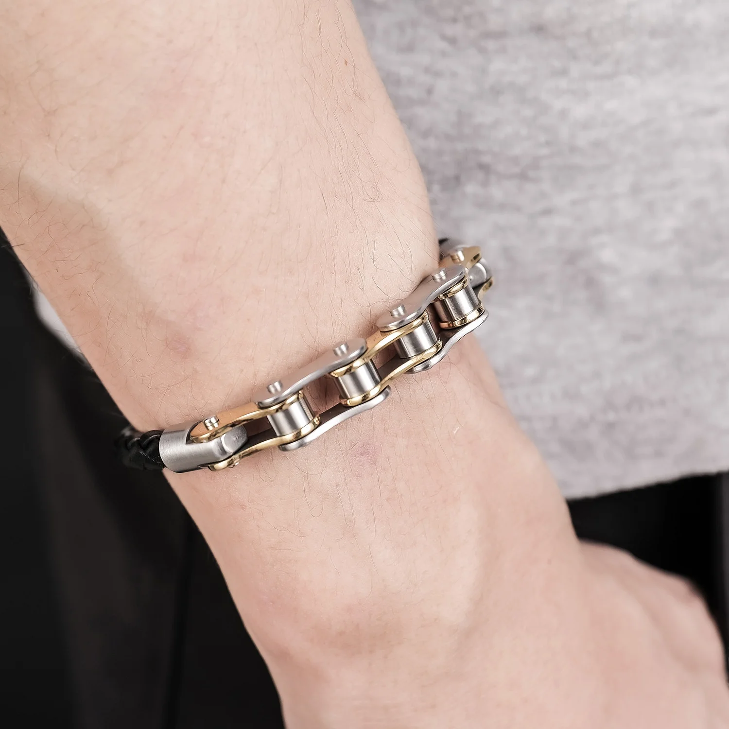 Wholesale Simply Style Men's Stainless Steel Bracelet Fashion Leather Bike Chain