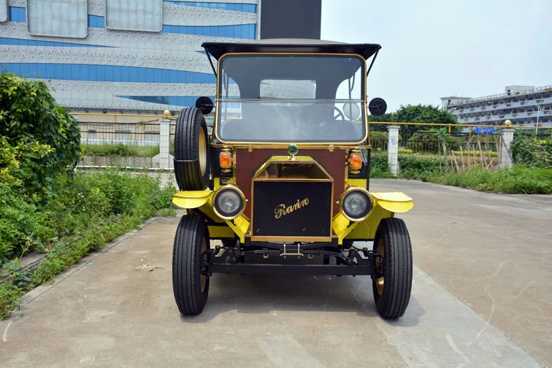 Rariro 4-Seater Electric Vintage Golf Cart for Airport Mall School Villa Hotel and Golf Course Use