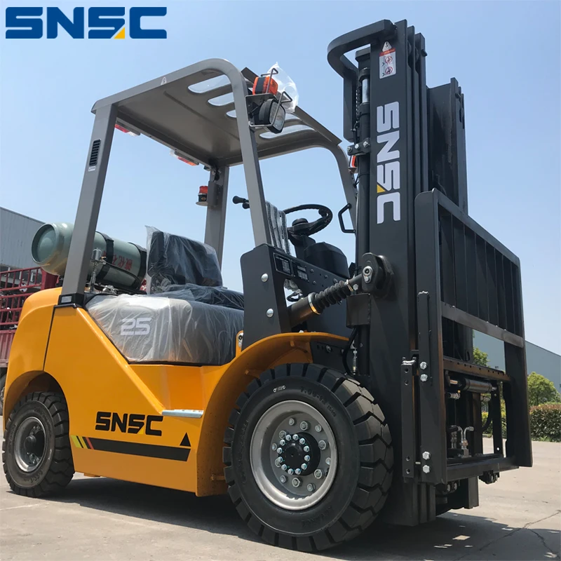 FL25 2.5 ตัน SNSC LPG Forklift กับเครื่องยนต์ Nissan K25 15