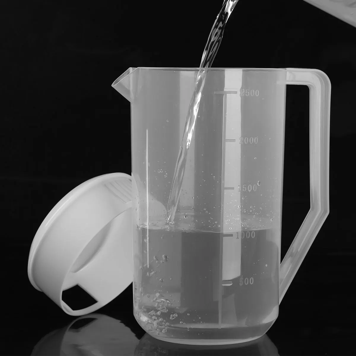 Large Capacity Pp Plastic Water Pitcher 2500ml Tr