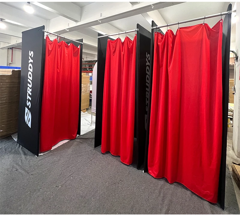 Aluminum Frame Portable Fitting Room Display Stand for Fashion Stores, Trade Exhibitions and Display Racks He4473171dd8b4837b3e5eb1dab098e67b