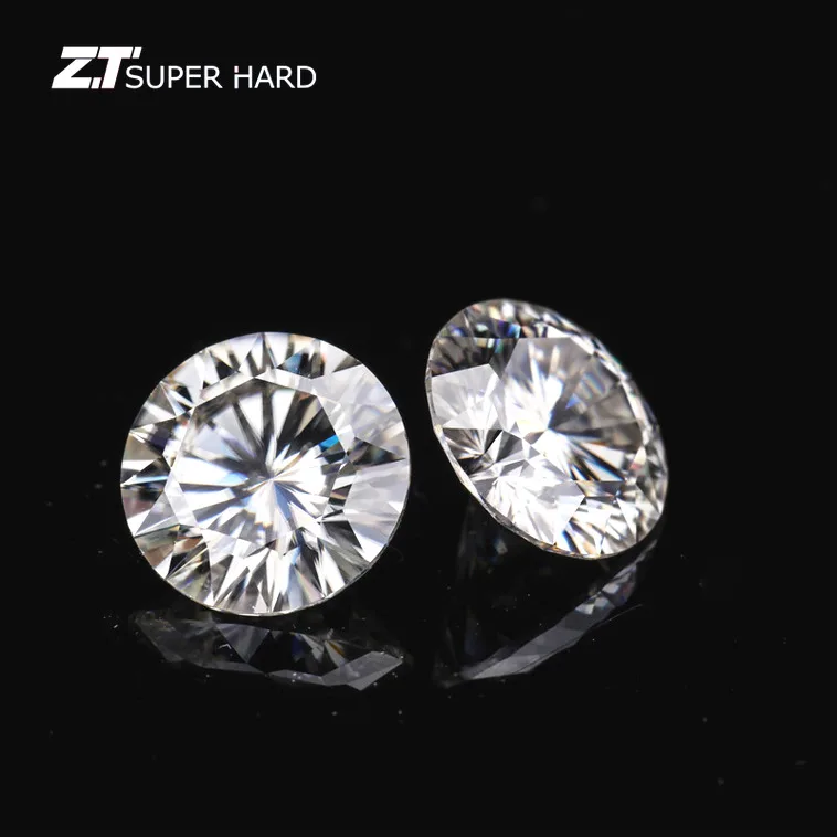 Oval lab grown diamond