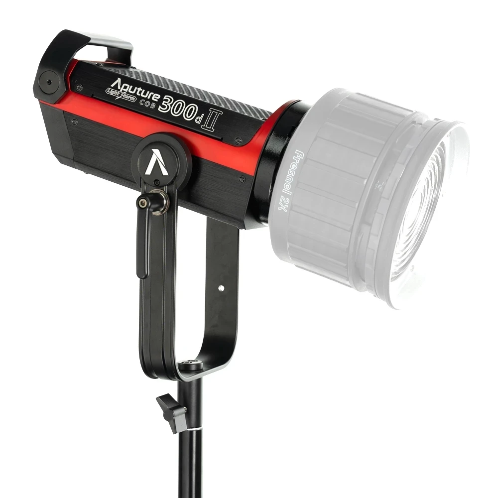 Aputure 300d II COB Continuous Light Fill Light Video Light V-mount 350W 5500K for Professional Photographic Shooting