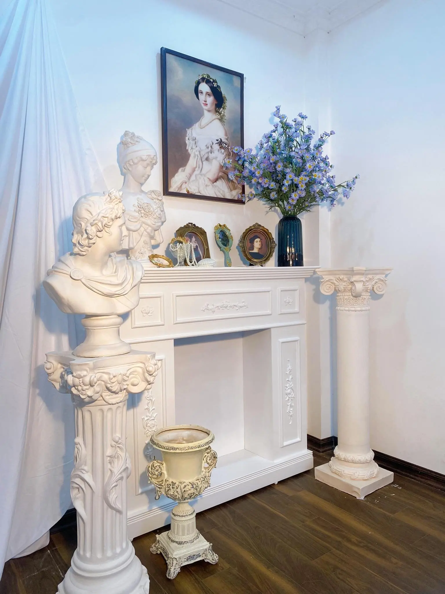 Poseidon Resin Statue High Quality Modern Resin Sculpture Statue