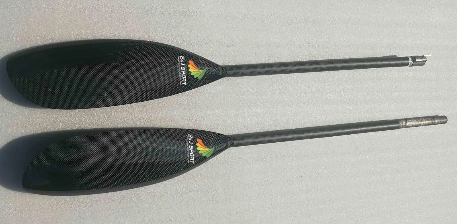 ZJ SPORT Carbon Fiber Kayak Paddle Epic Medium Wing Blade Paddle Oval