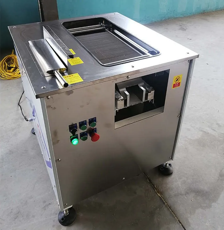  Fish filleting machine 