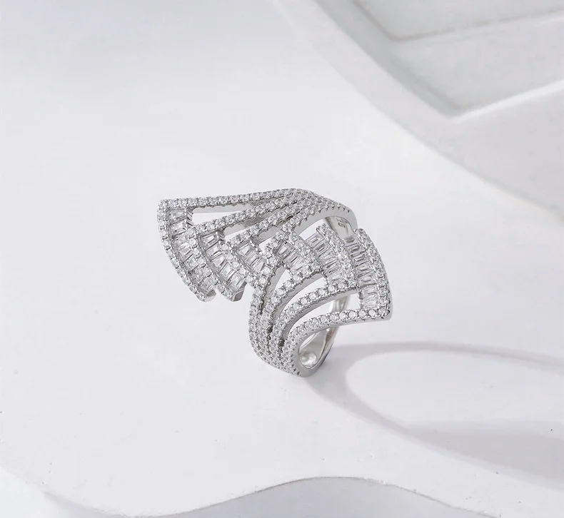Original Female S925 Silver Ring Fine Jewelry with Lab Diamond Inlay Fan-Shape Design Rhodium Plated