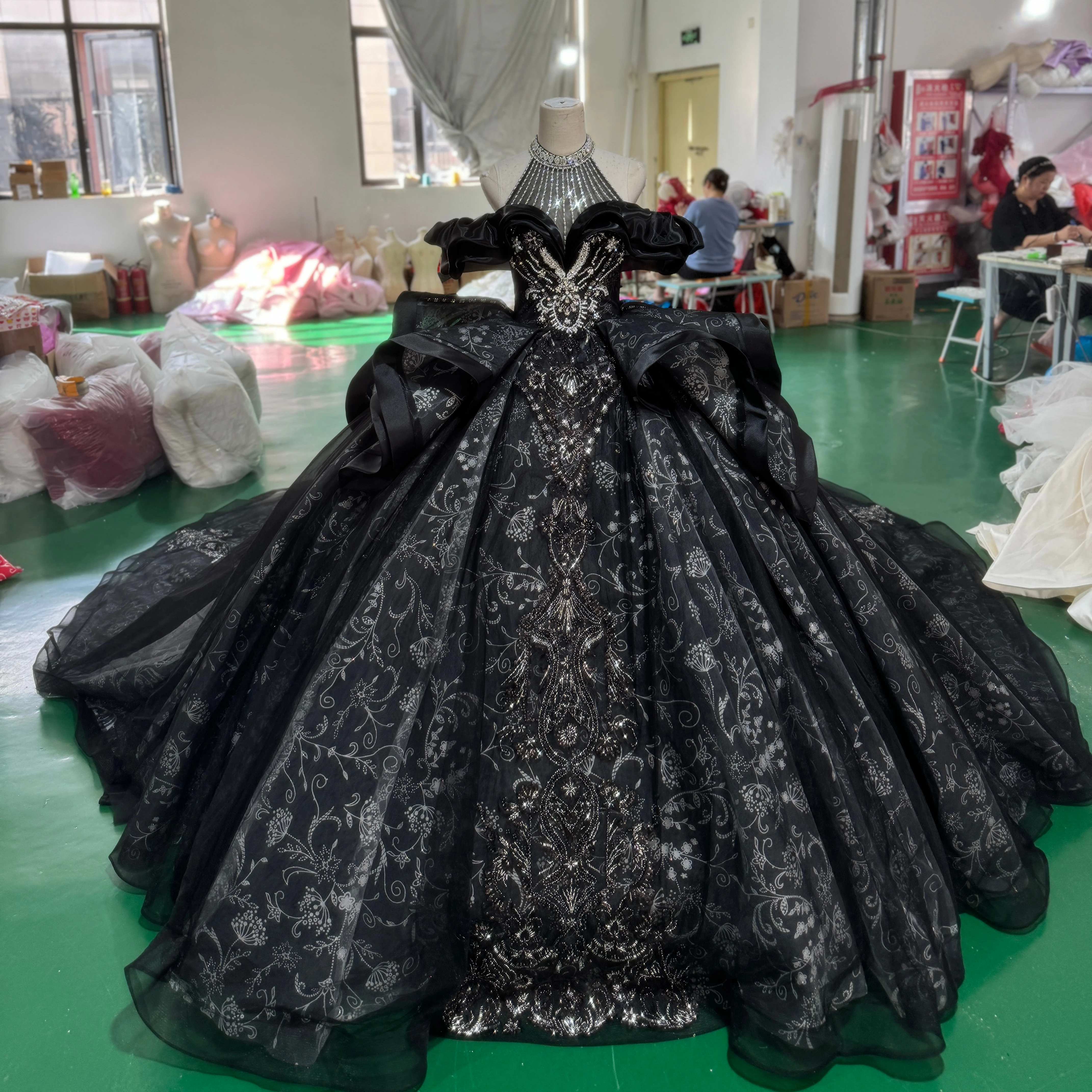 Mumuleo Halter Neck Black Quince Dress Luxury Custom Made Vestidos De XV  Anos 2025 Ball Gown Princess Dress